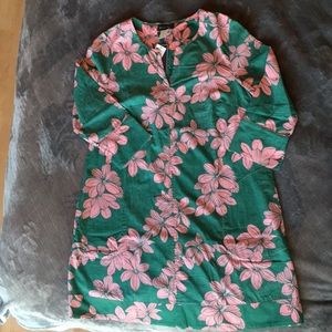 Woman’s size small Reyn Spooner dress